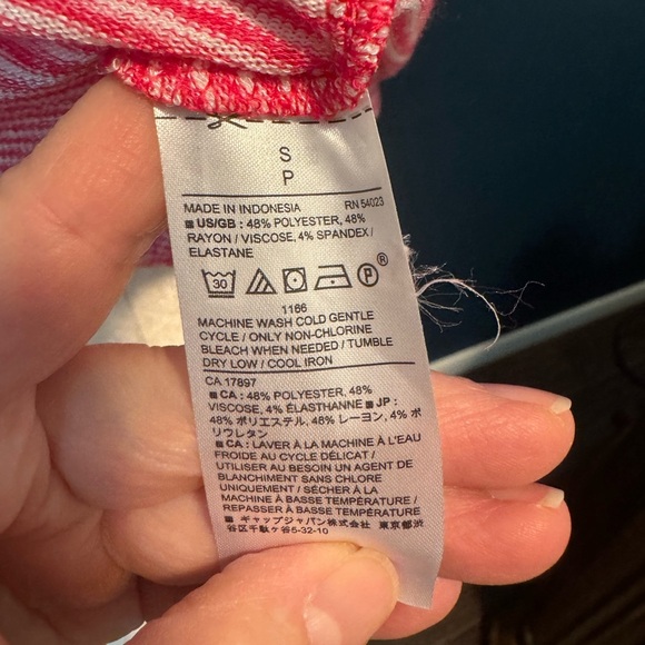 Banana Republic Mock neck tank Pink! Small. 2 for $20 - Picture 4 of 4